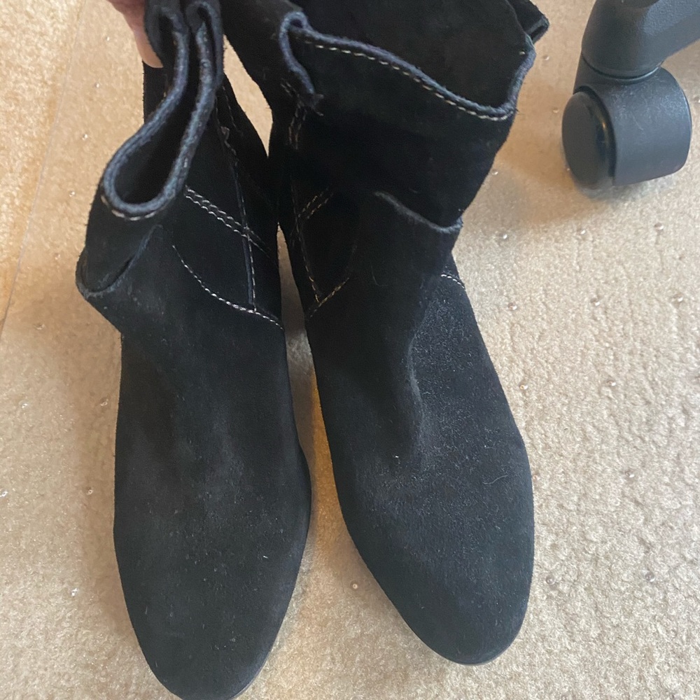 Vince Canuso Black Suede Boots